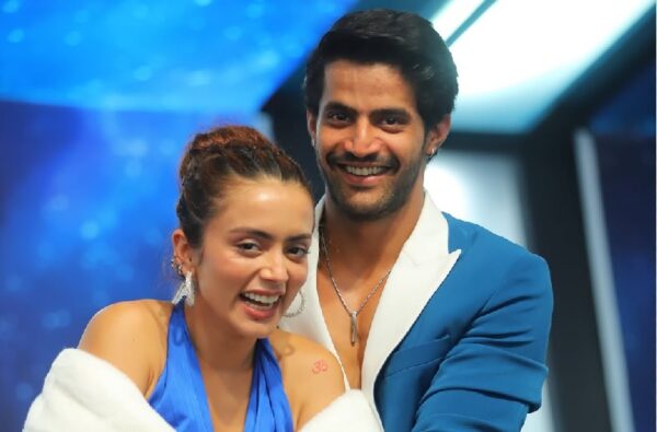 Niharika Tiwari and Sorab Bedi love moment romance