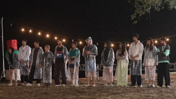 MTV Splitsvilla 16 Episode 27 All contestants standings during Jaadu Ki Jhappi challenge