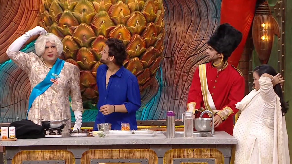 Krushna Abhishek's as Queen Victoria masti comedy with Abhishek Kumar as British Royal Guard on Laughter Chefs 3 April 26, 2026 Show.