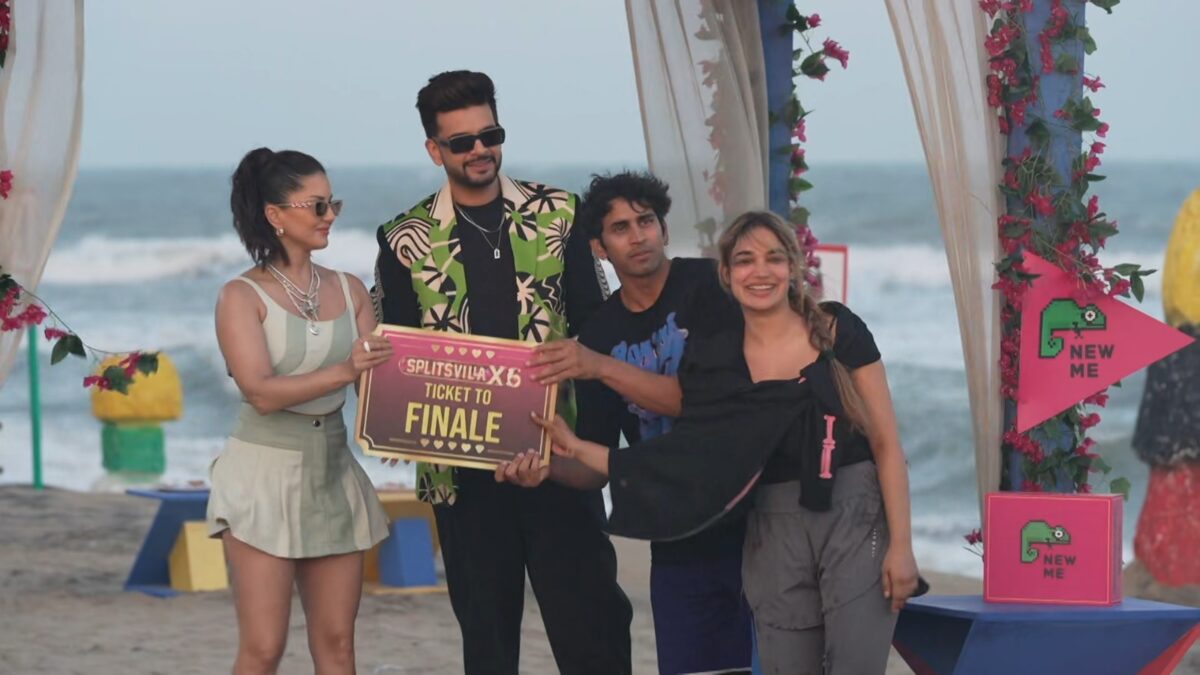 Hosts Sunny Leone and Karan Kundrra giving TTF to Gullu and Kaira on Splitsvilla X6 May 8, 2026 episode.