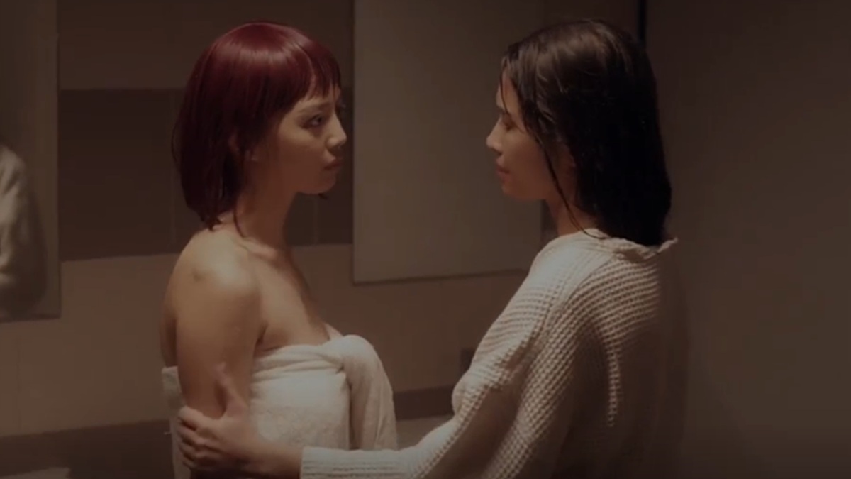Micaella Raz and Christine Bermas both in Towel in Bedspacer 2024 VMX film